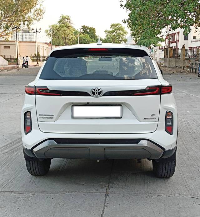https://images10.gaadi.com/usedcar_image/4551196/original/processed_a6dbf9324c7a12dc76837de6d1933c7f.jpg?imwidth=6401