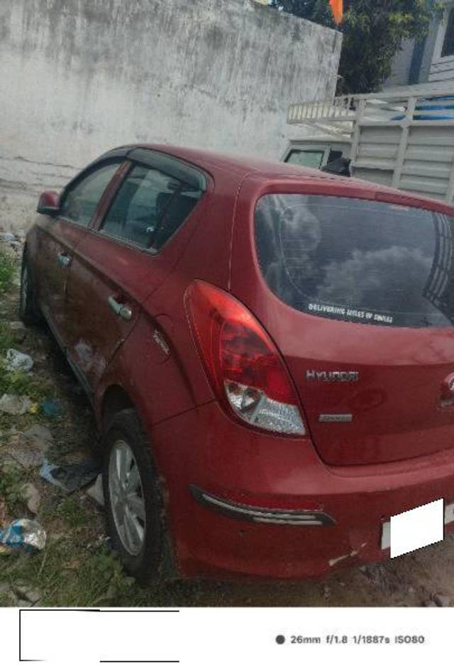 https://images10.gaadi.com/usedcar_image/4551200/original/processed_44edfbbf-5ca9-48e0-930f-88ca72c1fbd2.jpg?imwidth=6400
