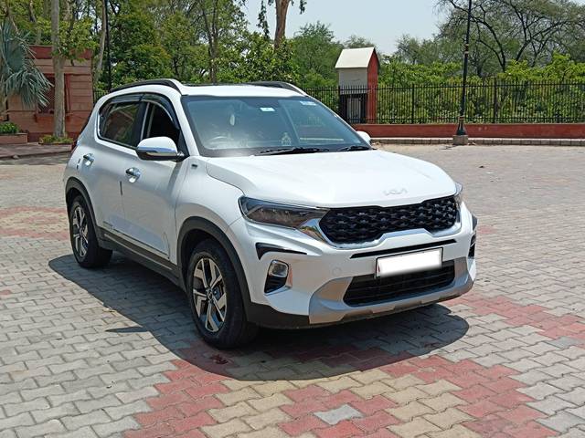 https://images10.gaadi.com/usedcar_image/4551207/original/processed_23c81fc9001b5cba980d9a4eda481be1.jpg?imwidth=6400