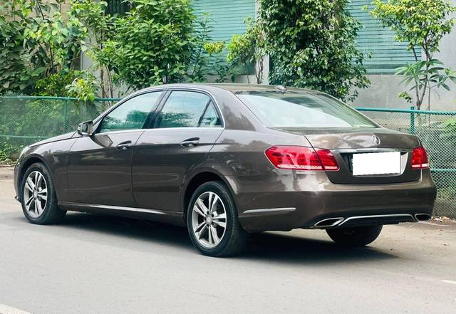 https://images10.gaadi.com/usedcar_image/4551224/original/processed_5c007ad7c685a37f11545074c8f48d5e.jpg?imwidth=6402