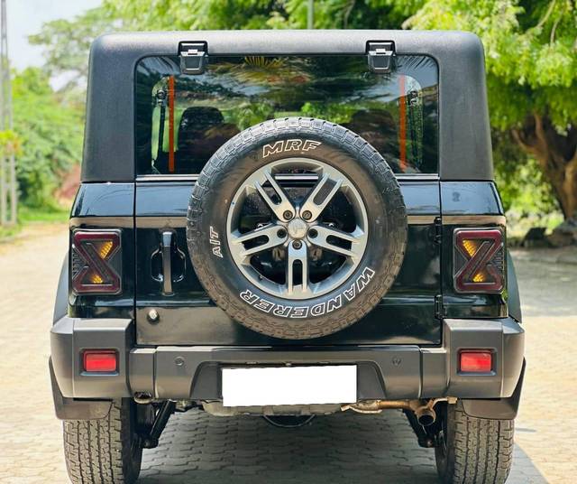 https://images10.gaadi.com/usedcar_image/4551241/original/processed_a38a18e593f16dd3e54bde1d8e8c6bd4.jpg?imwidth=6402