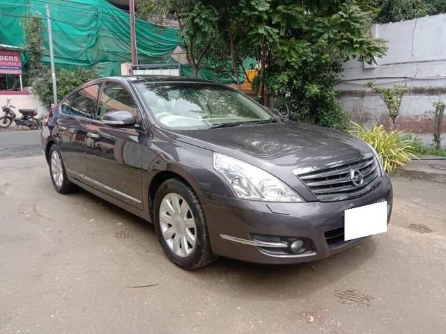 https://images10.gaadi.com/usedcar_image/4551245/original/processed_8ee8dd84-7dd8-488b-9fa2-3b2327775dab.jpeg?imwidth=6400