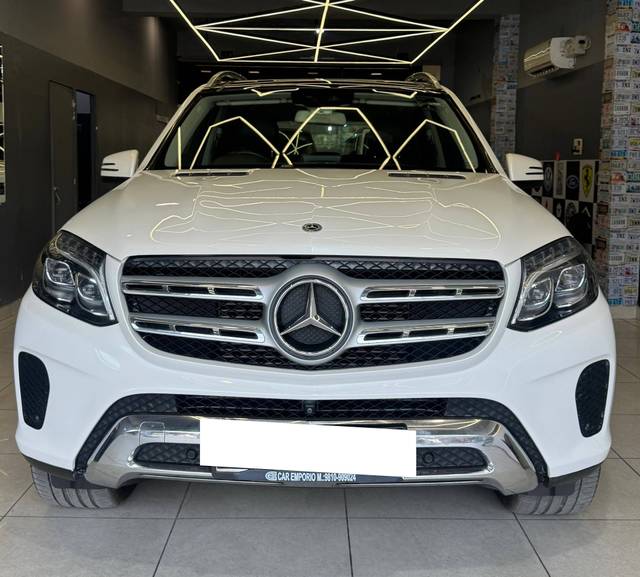 https://images10.gaadi.com/usedcar_image/4551274/original/processed_e701e93d5bdb7d657dcab135256f2f7f.jpg?imwidth=6401
