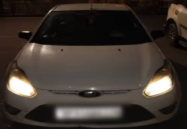 https://images10.gaadi.com/usedcar_image/4551286/original/588c3b66-d301-4184-ad7f-c53b3abc8e92.?imwidth=6400
