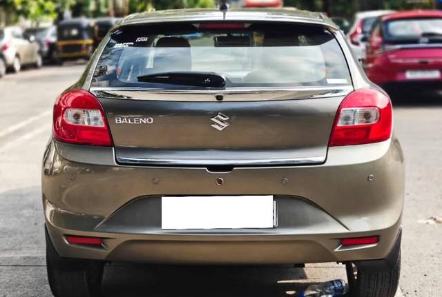https://images10.gaadi.com/usedcar_image/4551357/original/processed_fceda88119f790947c575293f8408ea7.jpg?imwidth=6401