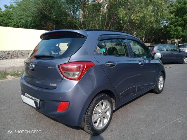https://images10.gaadi.com/usedcar_image/4551368/original/processed_a5f64d9e83236e850c70c730a87f20c5.jpg?imwidth=6402