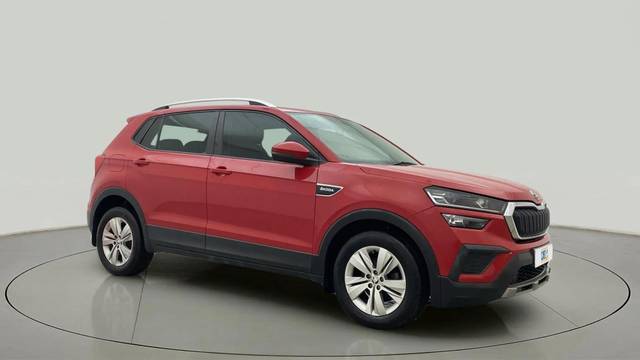 https://images10.gaadi.com/usedcar_image/4551379/original/e8b91b642af6b47edea3dcaef0d2cfdd.jpg?imwidth=6400