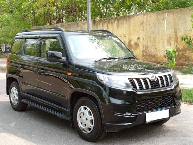 https://images10.gaadi.com/usedcar_image/4551389/original/processed_b6cd477534359d5a698ff94ae7563b8f.jpg?imwidth=6400
