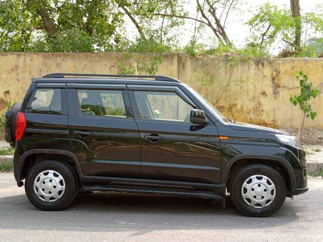 https://images10.gaadi.com/usedcar_image/4551389/original/processed_f086358dcf7fd801b9613a6d2b9cf2ae.jpg?imwidth=6401