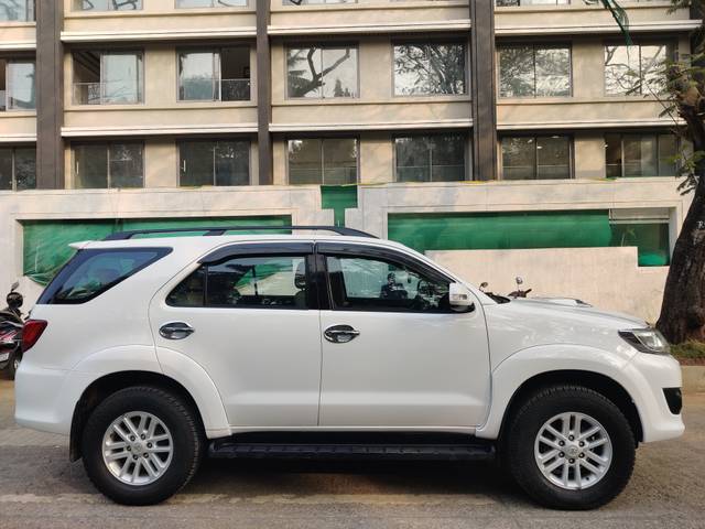 https://images10.gaadi.com/usedcar_image/4551390/original/25be73d7f770c019ab4c1d67ee3d0557.jpg?imwidth=6401