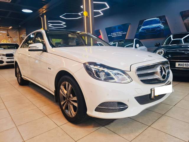 https://images10.gaadi.com/usedcar_image/4551404/original/processed_6d4b7f510b150ee72035dfbf2cb367d4.jpg?imwidth=6400