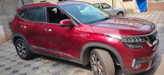 https://images10.gaadi.com/usedcar_image/4551440/original/processed_77ddbfdb8a03a95a0f53e318693f1df7.jpg?imwidth=6400