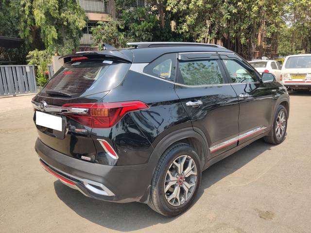 https://images10.gaadi.com/usedcar_image/4551488/original/processed_4902f81a900038011d39add4fdbbb994.jpg?imwidth=6402