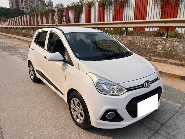 https://images10.gaadi.com/usedcar_image/4551490/original/processed_733f7de9adfe9add0e6bd22d6a1e7099.jpg?imwidth=6400