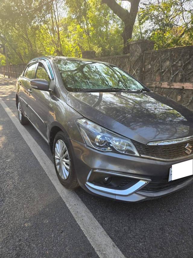 https://images10.gaadi.com/usedcar_image/4551542/original/processed_091920045ffd2e918c3e436b1c939393.jpeg?imwidth=6400