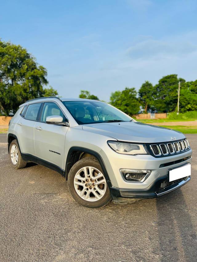 https://images10.gaadi.com/usedcar_image/4551558/original/processed_2eedb20db74dd618739629c86377497d.jpeg?imwidth=6400