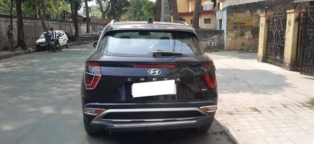 https://images10.gaadi.com/usedcar_image/4551572/original/processed_69452454847d7c6c93fcd4a966b9356b.jpg?imwidth=6402