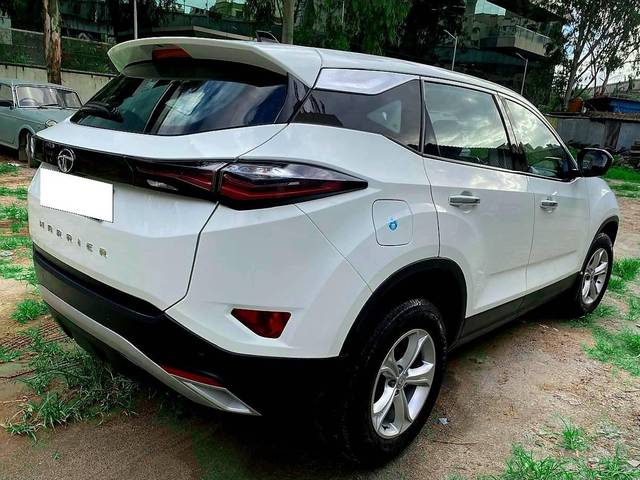 https://images10.gaadi.com/usedcar_image/4551574/original/processed_83e91c4f31e9cb831bb7cb94eb6f0723.jpg?imwidth=6402