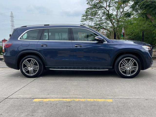 https://images10.gaadi.com/usedcar_image/4551575/original/bc6bdf07238edd4b819bbcbd51205ab8.jpg?imwidth=6401