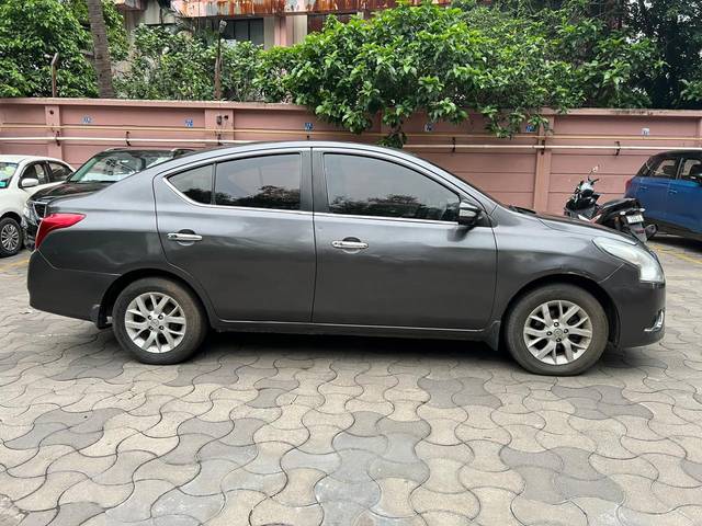 https://images10.gaadi.com/usedcar_image/4551638/original/7758a2ce9e4389082afcff20be5208b2.jpg?imwidth=6401