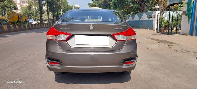 https://images10.gaadi.com/usedcar_image/4551643/original/processed_a0965bedad5ef40a303e70891e971c87.jpg?imwidth=6401