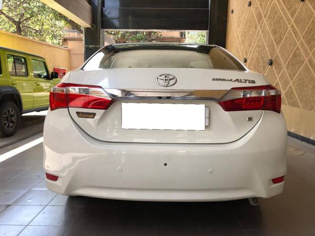 https://images10.gaadi.com/usedcar_image/4551655/original/processed_8d49070c01704a74ea3a95c444280d6d.jpg?imwidth=6401