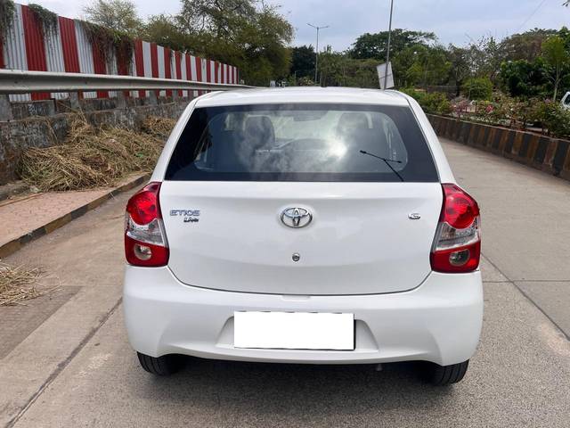https://images10.gaadi.com/usedcar_image/4551673/original/processed_efcb23246b62f817e03aa26cecea27b0.jpg?imwidth=6402
