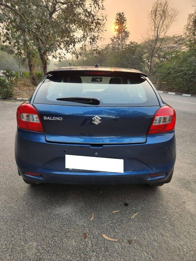 https://images10.gaadi.com/usedcar_image/4551679/original/processed_ffd012c01eed42101b178a04df9bd71f.jpeg?imwidth=6401