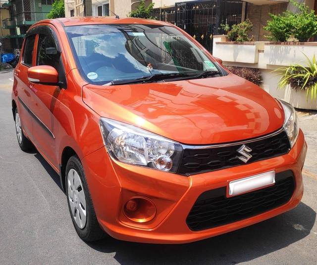 https://images10.gaadi.com/usedcar_image/4551680/original/processed_b06f95422087dc8d3b67de44236867e2.jpg?imwidth=6400
