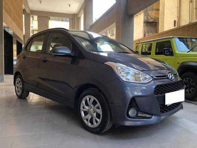 https://images10.gaadi.com/usedcar_image/4551681/original/processed_37c85cd892e51a8cacab5c1e7df9da02.jpg?imwidth=6400