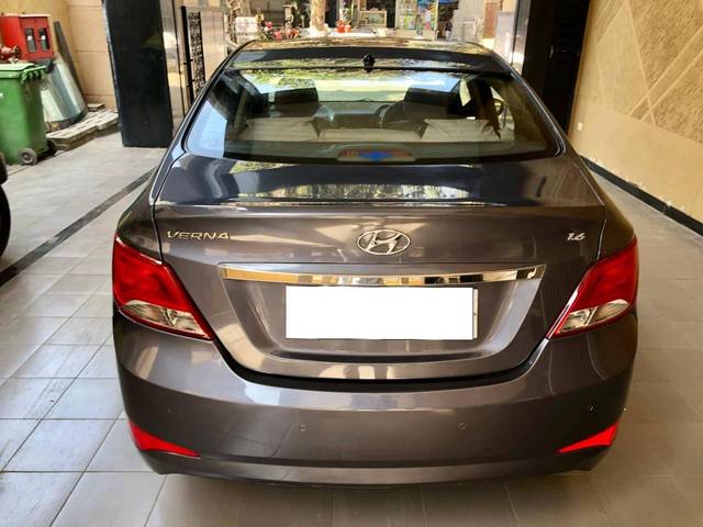 https://images10.gaadi.com/usedcar_image/4551714/original/processed_ed794382e7a887af727a83ec3320a489.jpg?imwidth=6401