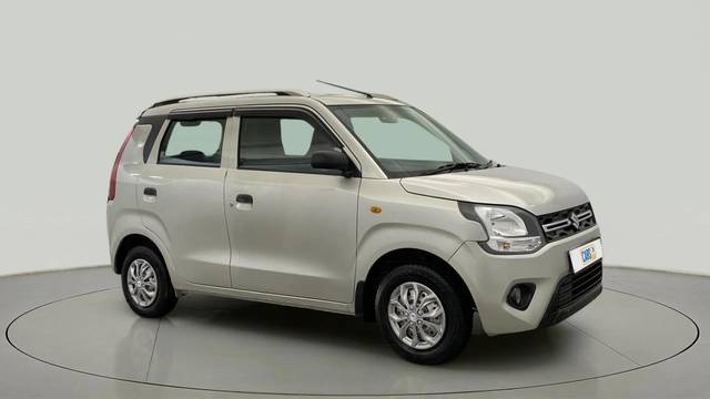 https://images10.gaadi.com/usedcar_image/4551718/original/22f4e1b3753fdd484cf6e5f77122b2f9.jpg?imwidth=6400