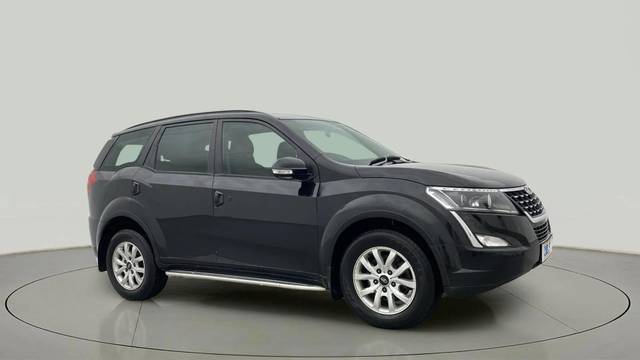 https://images10.gaadi.com/usedcar_image/4551729/original/b706d081f4d217f43fdfca6683bf1c37.jpg?imwidth=6400