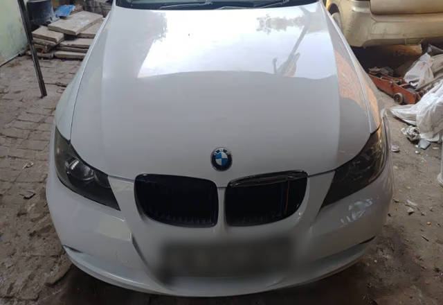 https://images10.gaadi.com/usedcar_image/4551742/original/ff847305-31fa-4040-97c3-35ecba056234.?imwidth=6401