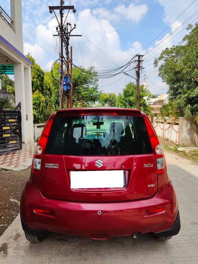 https://images10.gaadi.com/usedcar_image/4551760/original/processed_7fe99681349e80de07ff4f95a3ab057c.jpg?imwidth=6402