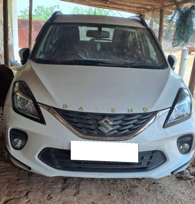 https://images10.gaadi.com/usedcar_image/4551784/original/processed_a92a9797-bf39-43dd-96ab-22ed9ae71245.jpg?imwidth=6400
