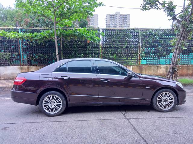 https://images10.gaadi.com/usedcar_image/4551813/original/ecd229f12f2b40379d42a6ee905d9002.jpg?imwidth=6401