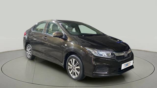 https://images10.gaadi.com/usedcar_image/4551823/original/7a38c9f2c1bf647c2a5a4ef9a30c8436.jpg?imwidth=6400