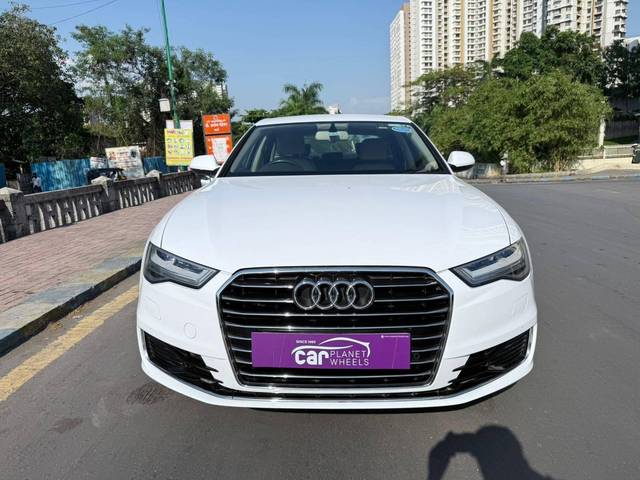 https://images10.gaadi.com/usedcar_image/4551832/original/processed_42b8d53652956ee89fd70a931e235d46.jpeg?imwidth=6401