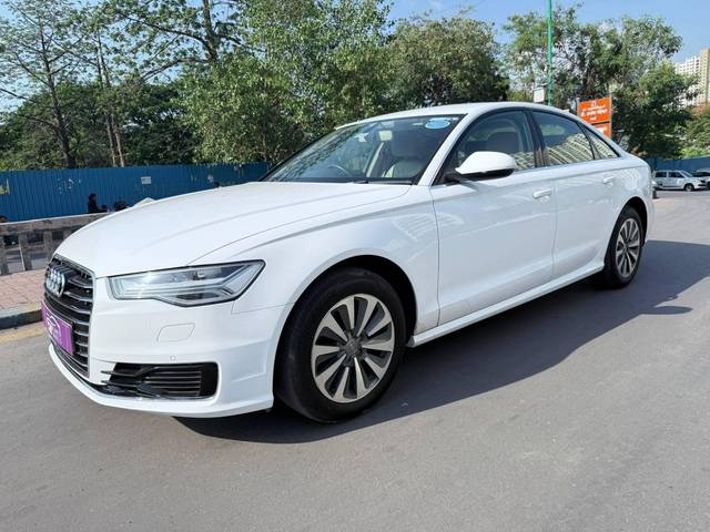 https://images10.gaadi.com/usedcar_image/4551832/original/processed_5475ef244f64e66d9ee9674a29b14c5a.jpeg?imwidth=6400