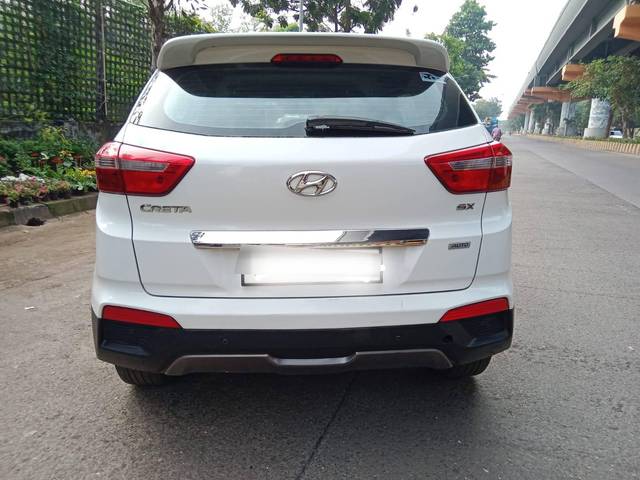 https://images10.gaadi.com/usedcar_image/4551834/original/processed_140cdac3c59f4fb82bd7a99e4fc56867.jpg?imwidth=6402