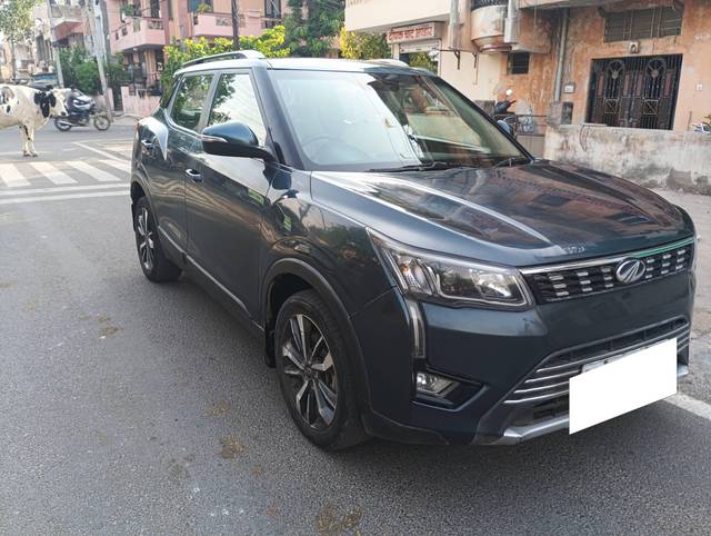 https://images10.gaadi.com/usedcar_image/4551836/original/processed_8647b3e54d1294924dcdfd3dc7b8dbc1.jpg?imwidth=6400
