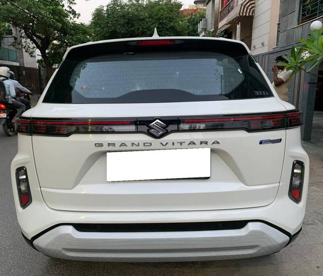https://images10.gaadi.com/usedcar_image/4551845/original/processed_3d2b9deb3a3837d3270254fbd458be64.jpg?imwidth=6401