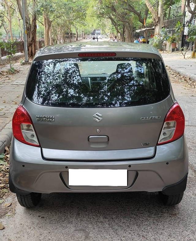 https://images10.gaadi.com/usedcar_image/4551860/original/processed_1e9b9741c9646d49125e305d5951603d.jpg?imwidth=6401