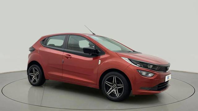 https://images10.gaadi.com/usedcar_image/4551861/original/0f62b9e3d5e425be7a21a820689bb73e.jpg?imwidth=6400