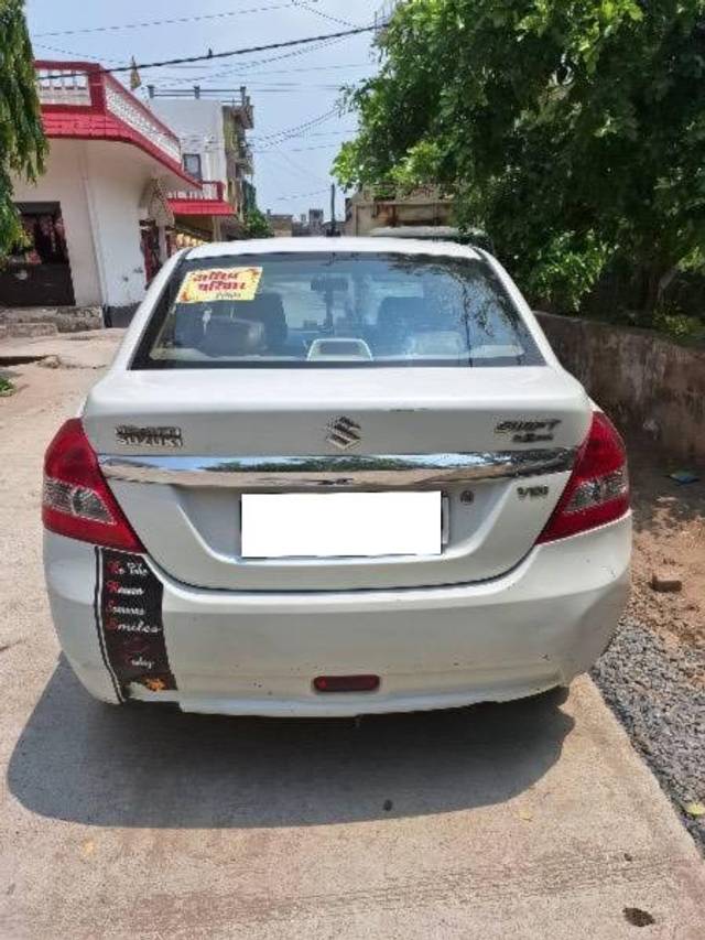 https://images10.gaadi.com/usedcar_image/4551894/original/processed_263eee19-44b3-4fdd-9965-a9978878cede.jpeg?imwidth=6401