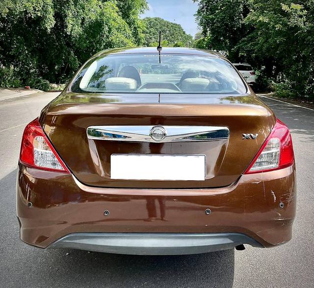 https://images10.gaadi.com/usedcar_image/4551933/original/processed_30d52524d487710b8e007367d37b14df.jpg?imwidth=6402