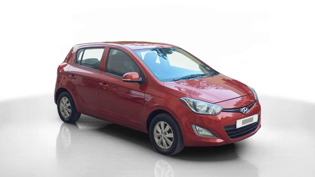 https://images10.gaadi.com/usedcar_image/4551943/original/5693314e638e3d4b8060ba11f514a7d3.png?imwidth=6400