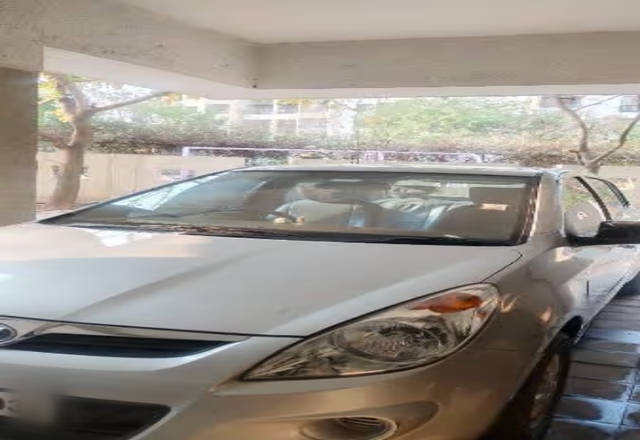 https://images10.gaadi.com/usedcar_image/4551944/original/ba412f1f-7d7e-4ca1-8c74-a1877969b913.?imwidth=6400