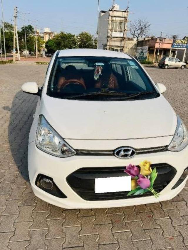 https://images10.gaadi.com/usedcar_image/4551973/original/processed_67c6a045-3551-40b8-a9c0-8202430c83bc.jpeg?imwidth=6401